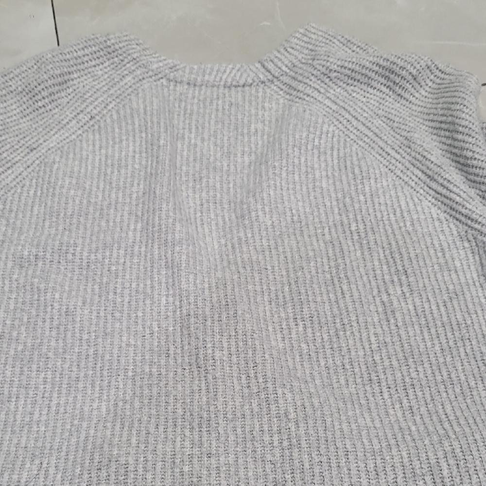 Leith Light Gray Buttoned Cardigan - Picture 6 of 7